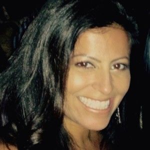 Meet your Posher, Cynthia